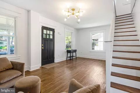 Entry Way - 93 Saxer Ave, Springfield, PA 19064 photo 3 of 5