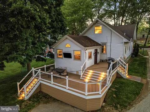 Exterior - 93 Saxer Ave, Springfield, PA 19064 photo 8 of 20