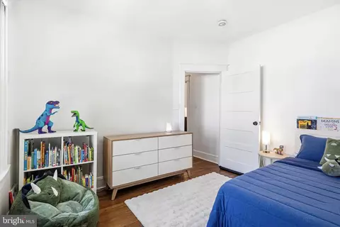 Bedroom - 93 Saxer Ave, Springfield, PA 19064 photo 2 of 5