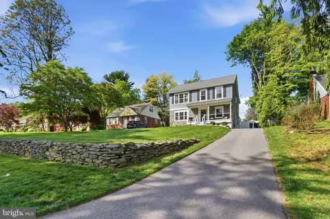 732 Oak Way, Havertown, PA 19083