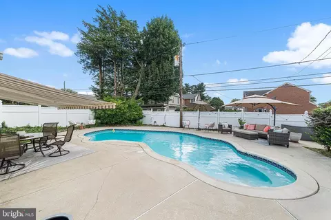 Exterior - 649 Andrew Rd, Springfield, PA 19064 photo 5 of 12