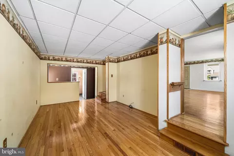 Living - 649 Andrew Rd, Springfield, PA 19064 photo 3 of 3