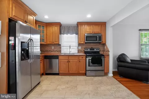 Kitchen - 405 Blakeley Rd, Wallingford, PA 19086 photo 1 of 1