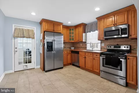 Other - 405 Blakeley Rd, Wallingford, PA 19086 photo 7 of 11