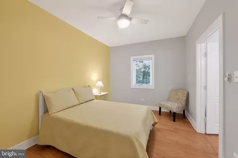 Bedroom - 10 E Brookhaven Rd, Wallingford, PA 19086 photo 2 of 5