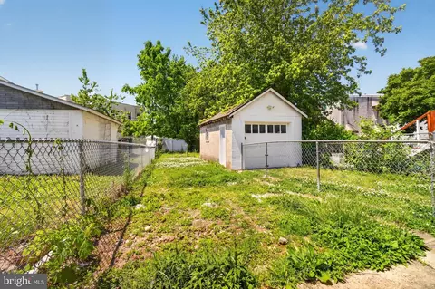 Exterior - 1632 Huddell Ave, Marcus Hook, PA 19061 photo 2 of 2