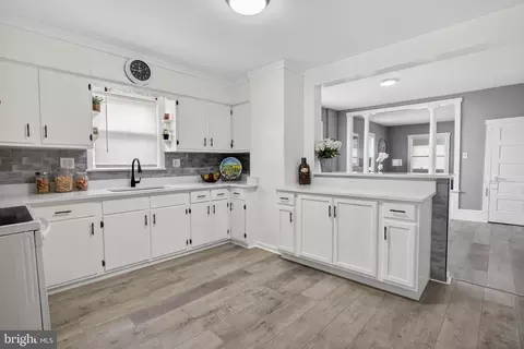 Entry Way - 1632 Huddell Ave, Marcus Hook, PA 19061 photo 3 of 3