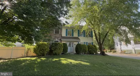 1211 Morton Ave, Folsom, PA 19033