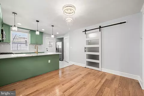 Entry Way - 238 Heather Rd, Upper Darby, PA 19082 photo 1 of 4