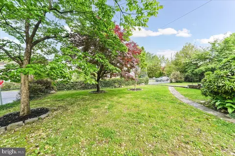 Exterior - 1359 Peach St, Boothwyn, PA 19061 photo 4 of 8