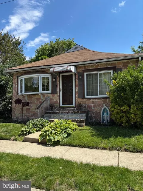 2377 Booker Ave, Chichester, PA 19014