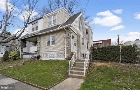 106 Ashby Rd, Darby, PA 19082