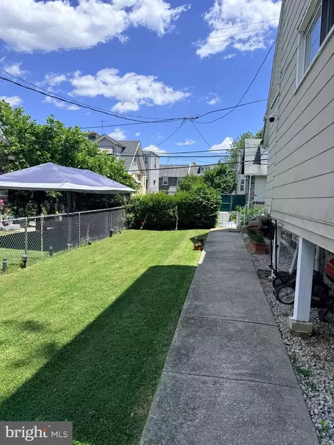 106 Ashby Rd, Darby, PA 19082 photo 2