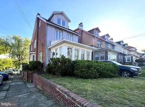 142 Bartlett Ave, Sharon Hill, PA 19079