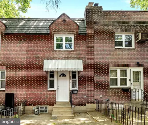 585 Snowden Rd, Darby, PA 19082