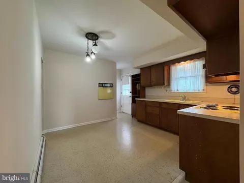 Kitchen - 17 Walnut Rd, Wallingford, PA 19086 photo 1 of 2