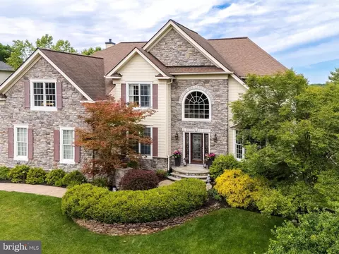 23 Lenfant Ct, Glen Mills, PA 19342