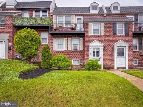 347 Beverly Blvd, Darby, PA 19082