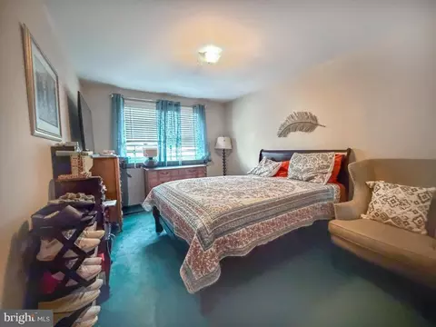 Bedroom - 347 Beverly Blvd, Darby, PA 19082 photo 5 of 5