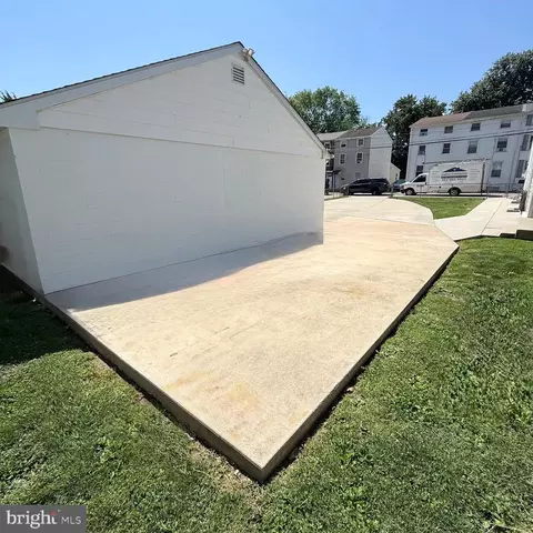 Exterior - 5 3rd St, Brookhaven, PA 19015 photo 8 of 12