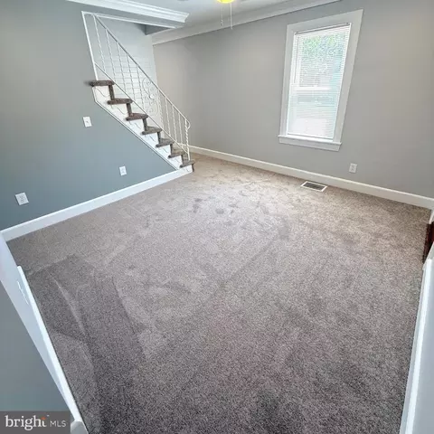Living - 5 3rd St, Brookhaven, PA 19015 photo 2 of 3