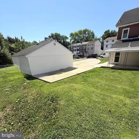 Exterior - 5 3rd St, Brookhaven, PA 19015 photo 9 of 12