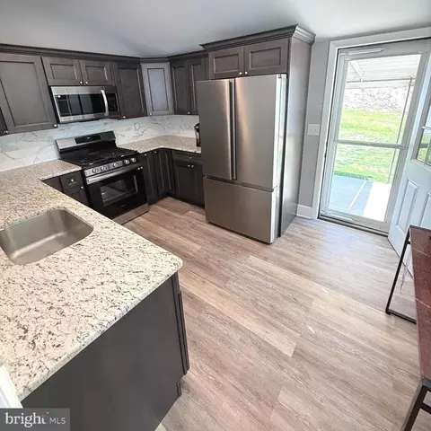 Kitchen - 5 3rd St, Brookhaven, PA 19015 photo 3 of 10