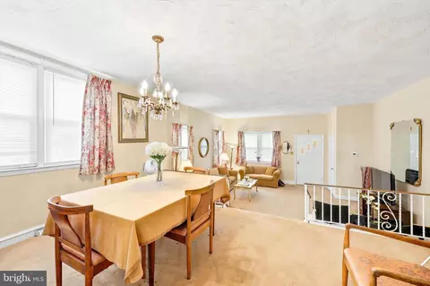 Dining - 422 Eagle Rd, Havertown, PA 19083 photo 1 of 3