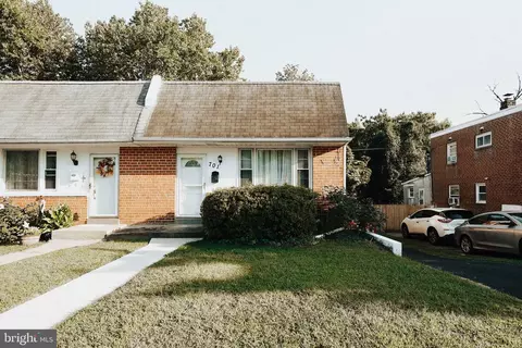 701 E 23rd St, Chester, PA 19013