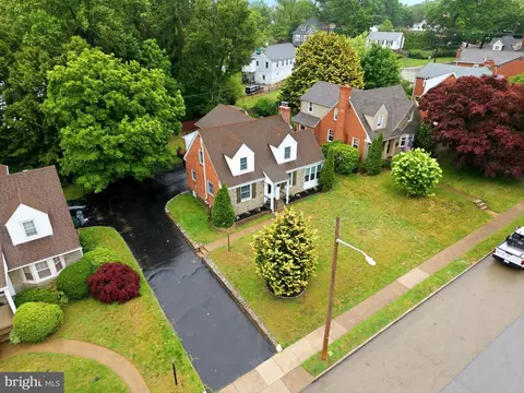View/Area - 416 Glendale Cir, Springfield, PA 19064 photo 2 of 2