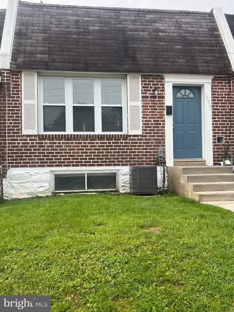 Exterior - 135 Ervin Ave, Marcus Hook, PA 19061 photo 2 of 2