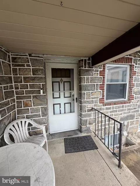 Exterior - 431 Millbank Rd, Upper Darby, PA 19082 photo 3 of 3