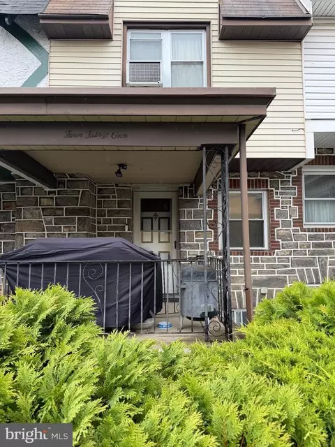 Exterior - 431 Millbank Rd, Upper Darby, PA 19082 photo 2 of 3