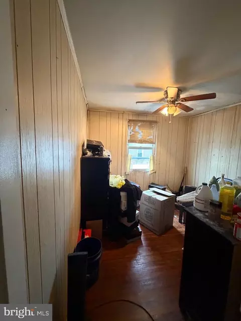 Entry Way - 431 Millbank Rd, Upper Darby, PA 19082 photo 4 of 4