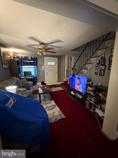 Entry Way - 431 Millbank Rd, Upper Darby, PA 19082 photo 1 of 4