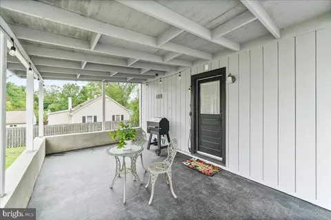 Exterior - 1842 Cherry St, Boothwyn, PA 19061 photo 5 of 8