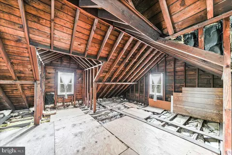 Entry Way - 1842 Cherry St, Boothwyn, PA 19061 photo 4 of 4