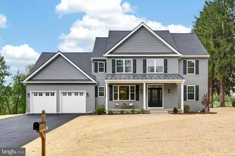 13 Rhoads Ln, Media, PA 19063