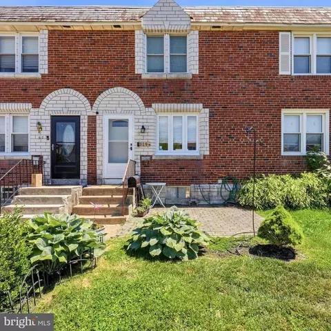 319 Stratford Rd, Glenolden, PA 19036
