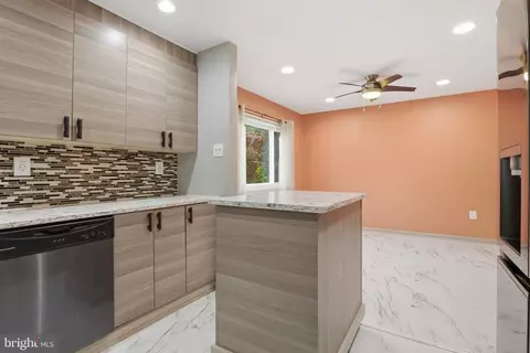 Kitchen - 2206 Briarcliff Ave, Boothwyn, PA 19061 photo 2 of 3