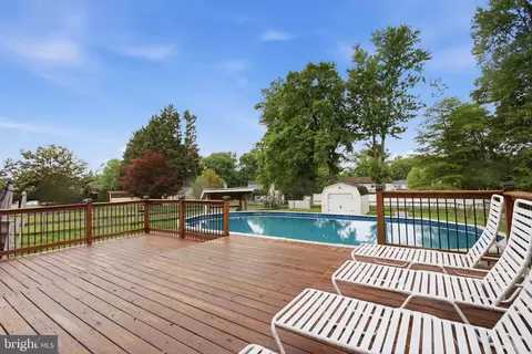 Exterior - 2206 Briarcliff Ave, Boothwyn, PA 19061 photo 6 of 8