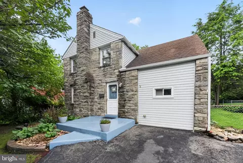 506 W South Ave, Glenolden, PA 19036