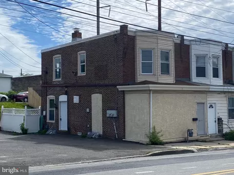 8517 Lansdowne Ave, Darby, PA 19082