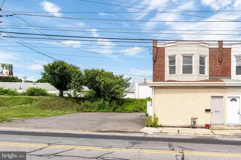 Exterior - 8517 Lansdowne Ave, Darby, PA 19082 photo 1 of 2