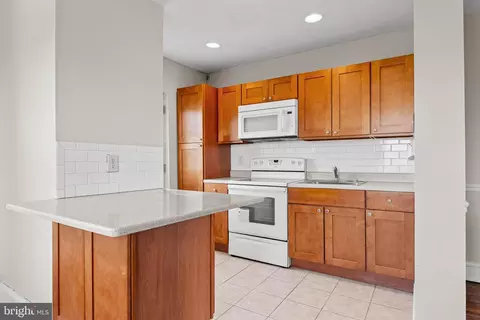 Kitchen - 8517 Lansdowne Ave, Darby, PA 19082 photo 2 of 2