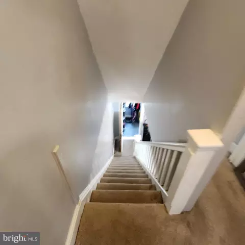 Entry Way - 206 Harvey Ave, Marcus Hook, PA 19061 photo 7 of 7