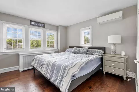 Bedroom - 14 Windsor Cir, Springfield, PA 19064 photo 1 of 5