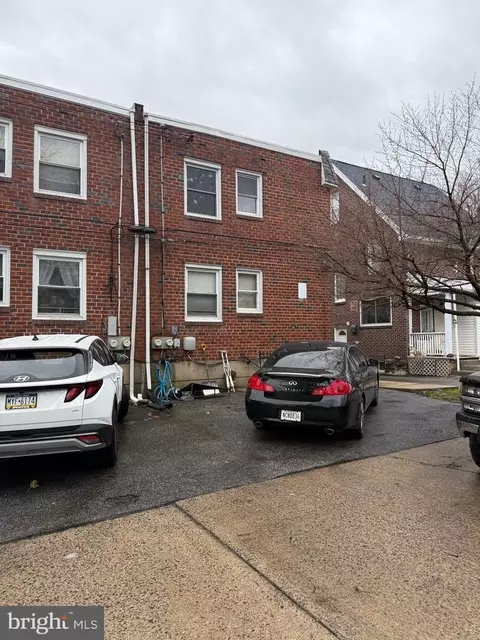 2407 Marshall Rd, Drexel Hill, PA 19026 photo 3