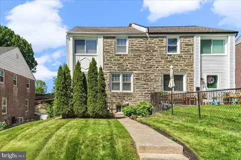 1228 Cobbs St, Drexel Hill, PA 19026
