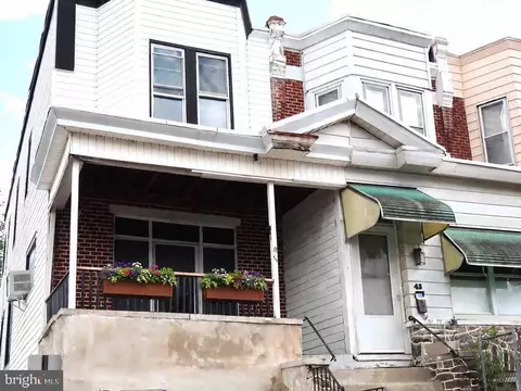 45 Golf Rd, Darby, PA 19082
